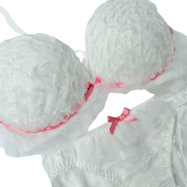 white fluffy and pink ribbon Japanese Bra + Underwear Set UK 34DD   