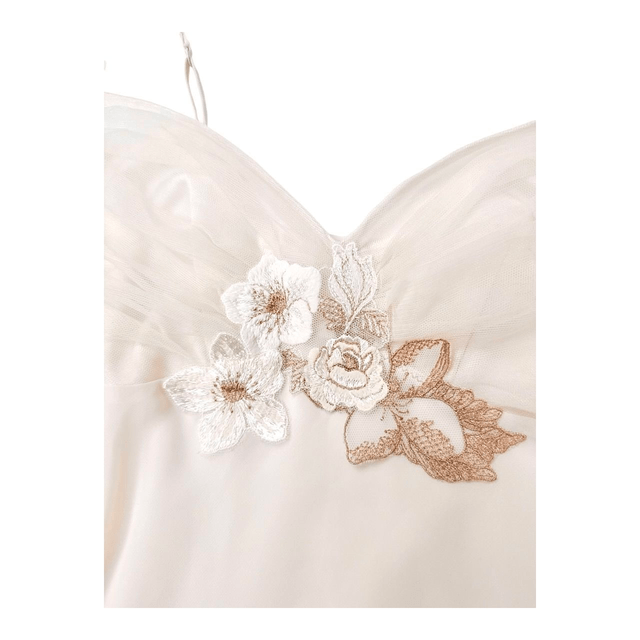 Japanese brand coquette white/cream embroidered appliqué cami 