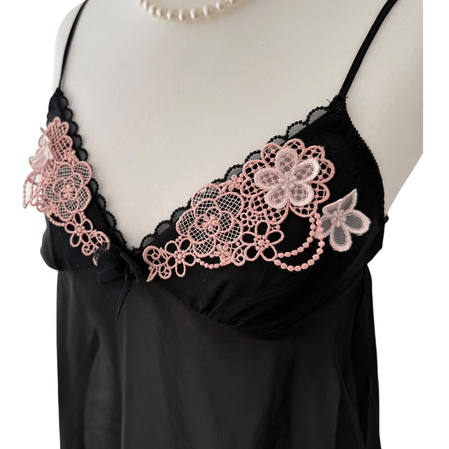 Japanese brand coquette black pink floral lace embroidered cups cami
