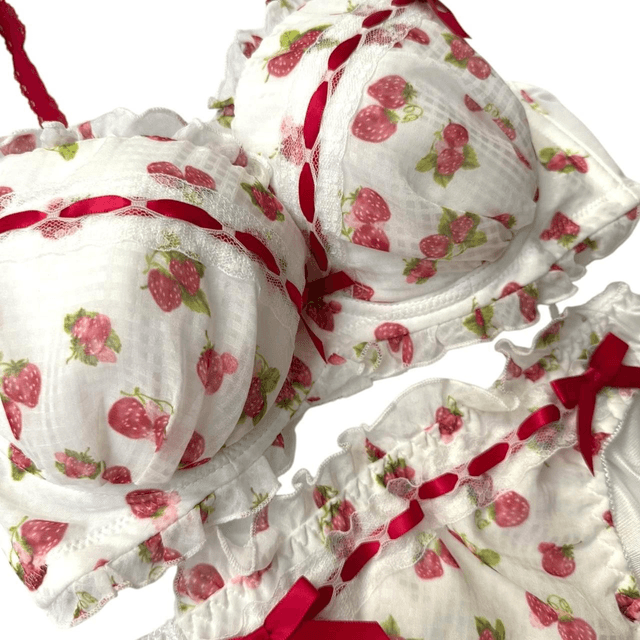 Strawberry Princess Japanese Bra + Underwear Set UK 30D