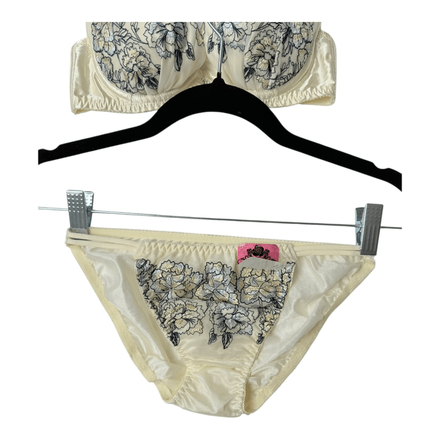 cream satin and navy floral Japanese Bra + Underwear Set UK 30B   
