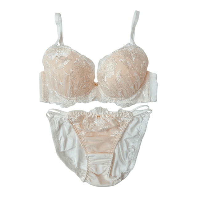 White and cream Japanese Bra + Underwear Set UK 32B  