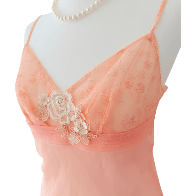 Japanese brand coquette peachy pink floral embroidered cups cami