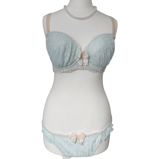 Light blue Floral Japanese Bra + Underwear Set UK 32DD  