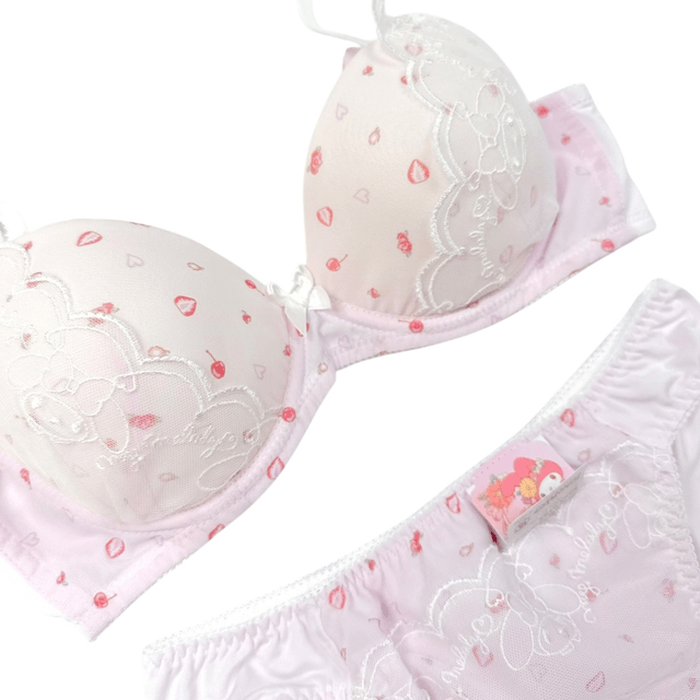 BNWT Japanese brand coquette pink strawberry my melody sanrio bra and underwear set
